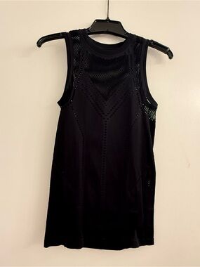 Athleta Black Mesh-Detail Performance Tank
